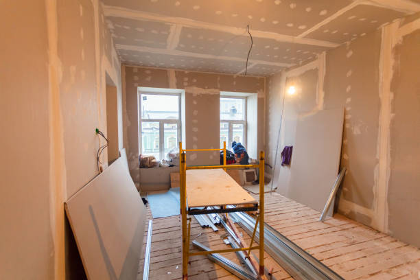 Asbestos and Lead Testing During Mold Inspection in New Berlin, IL